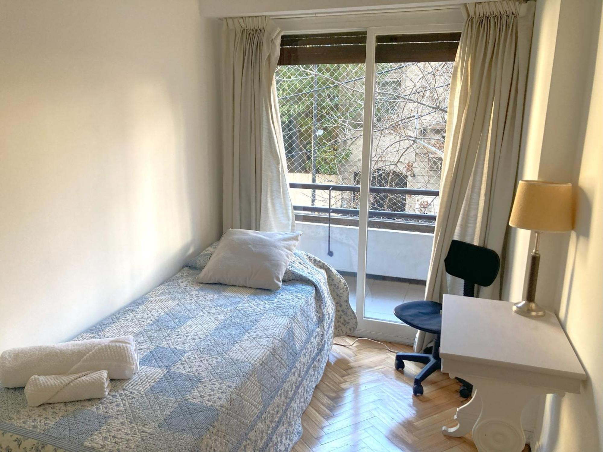 Sereno Apartamento En Recoleta. Apartamento Buenos Aires